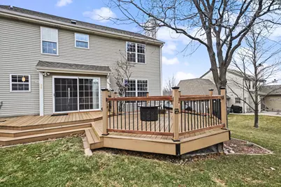 147  Manchester Dr, Waukesha, WI 53188 - Photo 34