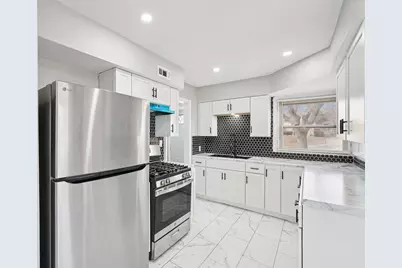 3880 N 58th Blvd, Milwaukee, WI 53216 - Photo 6