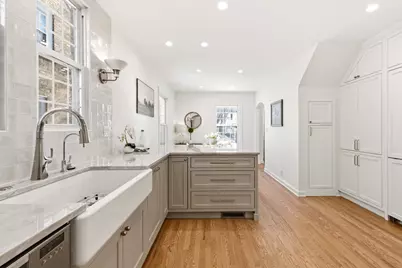 5453 N Shoreland Ave, Whitefish Bay, WI 53217 - Photo 20