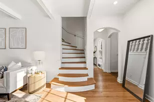 5453 N Shoreland Ave, Whitefish Bay, WI 53217 - Photo 10