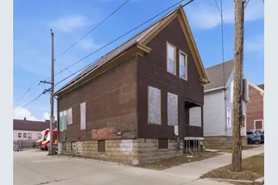 2023 W Scott St, Milwaukee, WI 53204 - Photo 2