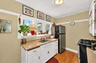 2719 E Locust St, Milwaukee, WI 53211 - Photo 16