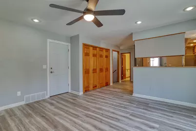 6438  Sycamore St, Greendale, WI 53129 - Photo 8