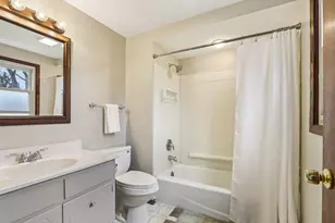 9959 W Conrad St, Hales Corners, WI 53130 - Photo 16