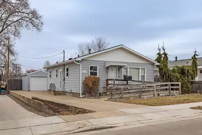 1111  Pierce St, Onalaska, WI 54650 - Photo 1