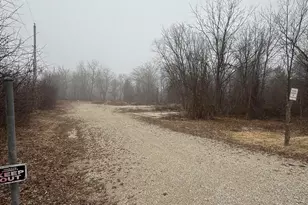 3341 W Rawson St, Franklin, WI 53132 - Photo 1