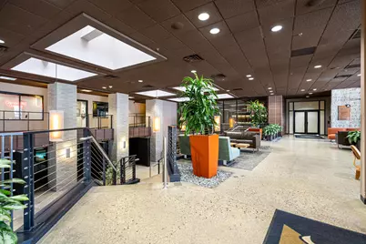 270 E Highland Ave #916, Milwaukee, WI 53202 - Photo 36