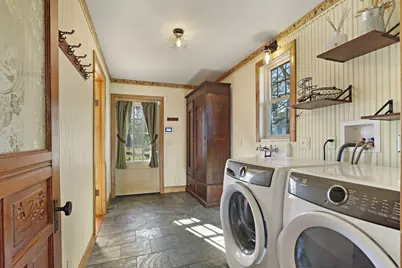 9105  Gittings Rd, Racine, WI 53406 - Photo 10