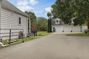 9105 Gittings Rd, Racine, WI 53406 - Photo 16