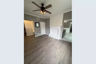 233  Frank Ave, Racine, WI 53404 - Photo 2