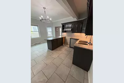 233  Frank Ave, Racine, WI 53404 - Photo 6