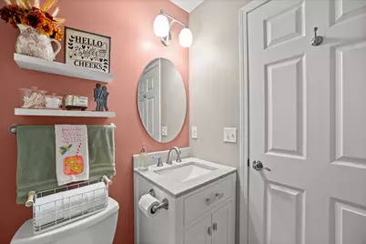 2321 E Cody Ct, Oak Creek, WI 53154 - Photo 22