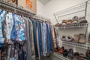 2321 E Cody Ct, Oak Creek, WI 53154 - Photo 16