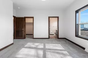 4631 Ridge Ct, Manitowoc, WI 54220 - Photo 18