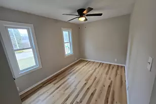 327 E Hunt Ave, Twin Lakes, WI 53181 - Photo 12