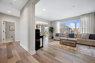 W153N4899 Orchid Cir, Menomonee Falls, WI 53051 - Photo 10