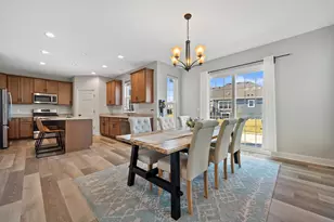 W153N4899 Orchid Cir, Menomonee Falls, WI 53051 - Photo 12