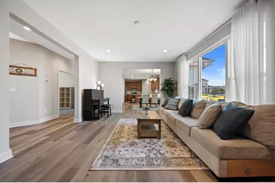 W153N4899  Orchid Cir, Menomonee Falls, WI 53051 - Photo 8