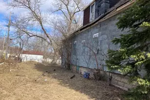 1012 W Hadley St, Milwaukee, WI 53206 - Photo 18