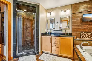 413 N 2nd St, Milwaukee, WI 53203 - Photo 30