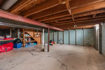 6110  Thornridge Ln, Greendale, WI 53129 - Photo 22