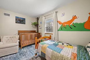 10529 W Grantosa Dr, Wauwatosa, WI 53222 - Photo 16