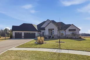 3082 Monona Ct, Summit, WI 53066 - Photo 1