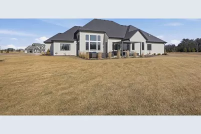 3082  Monona Ct, Summit, WI 53066 - Photo 34