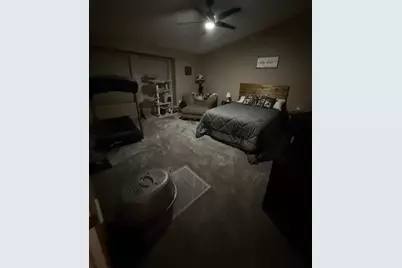 340  Jennifer Ln, Brookfield, WI 53045 - Photo 14