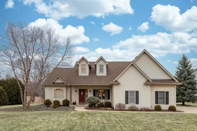 8442  E Ridge Dr, Pleasant Prairie, WI 53158 - Photo 2