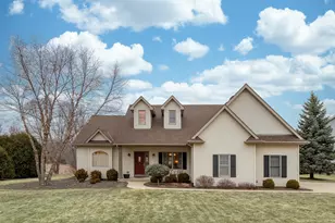 8442 E Ridge Dr, Pleasant Prairie, WI 53158 - Photo 2