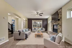 1172 Springbrook Dr, Burlington, WI 53105 - Photo 6