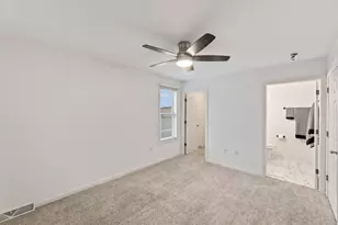 208 E Reservoir Ave, Milwaukee, WI 53212 - Photo 26