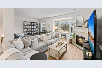 208 E Reservoir Ave, Milwaukee, WI 53212 - Photo 10