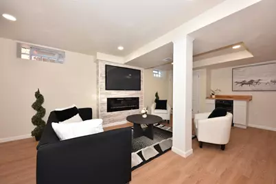 3165 N 87th St, Milwaukee, WI 53222 - Photo 20