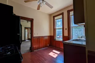 2439 N Dr William Finlayson St, Milwaukee, WI 53212 - Photo 16