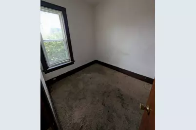 2439 N Dr William Finlayson St #2441, Milwaukee, WI 53212 - Photo 8