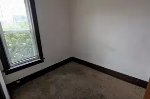 2439 N Dr William Finlayson St, Milwaukee, WI 53212 - Photo 8