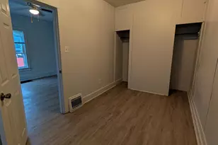 2439 N Dr William Finlayson St, Milwaukee, WI 53212 - Photo 12