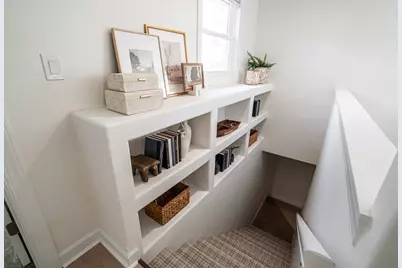 805 N Oakwood Ave, Oconomowoc, WI 53066 - Photo 44