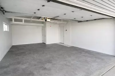 805 N Oakwood Ave, Oconomowoc, WI 53066 - Photo 48