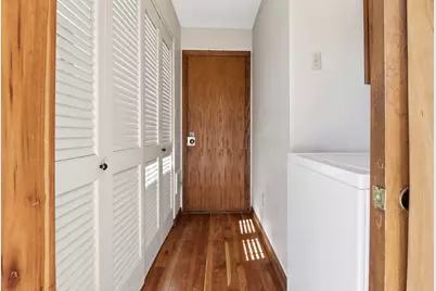 8541 W Midland Dr, Greendale, WI 53129 - Photo 18