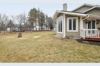 9880 W Puetz Rd #9882, Franklin, WI 53132 - Photo 4