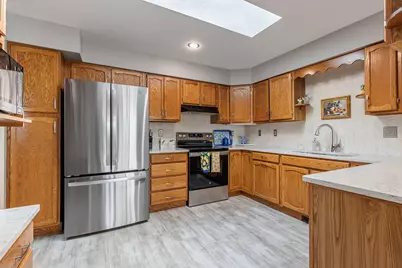 3474  Woodbridge Ct, La Crosse, WI 54601 - Photo 6