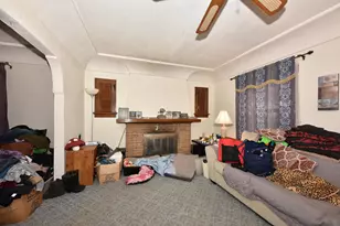 1112 S 77th St, West Allis, WI 53214 - Photo 6