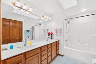 2832 E Somers Ct, Cudahy, WI 53110 - Photo 20