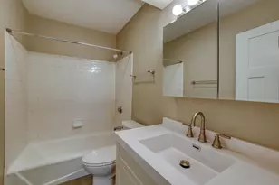 8566 W Appleton Ave, Milwaukee, WI 53225 - Photo 14