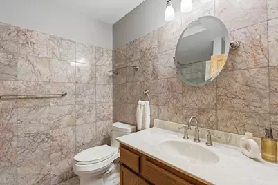 6248 S Creekside Dr #16, Cudahy, WI 53110 - Photo 12