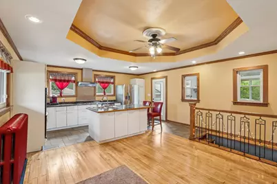 217 S Lincoln St, Elkhorn, WI 53121 - Photo 20