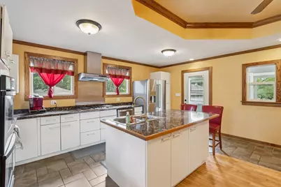 217 S Lincoln St, Elkhorn, WI 53121 - Photo 22